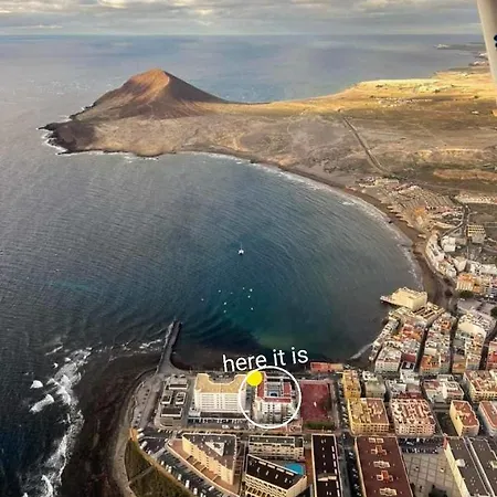 Sobre El Mar En Edificio Magallanes * El Medano (Tenerife)