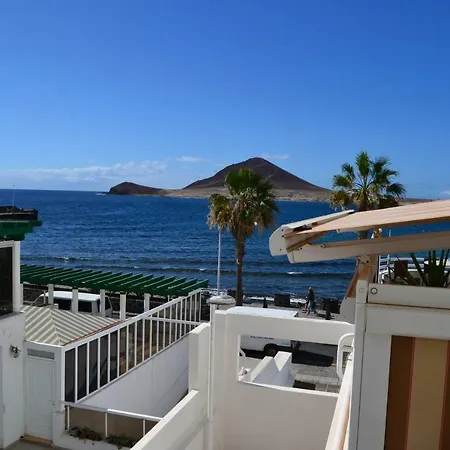 Sobre El Mar En Edificio Magallanes 아파트 엘메다노