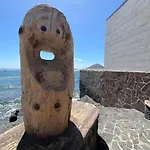 Sobre El Mar En Edificio Magallanes