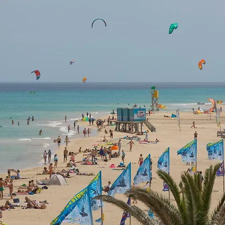 Sobre El Mar En Edificio Magallanes Apartment *