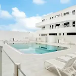 Sobre El Mar En Edificio Magallanes Apartamento *