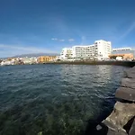 Sobre El Mar En Edificio Magallanes Apartamento